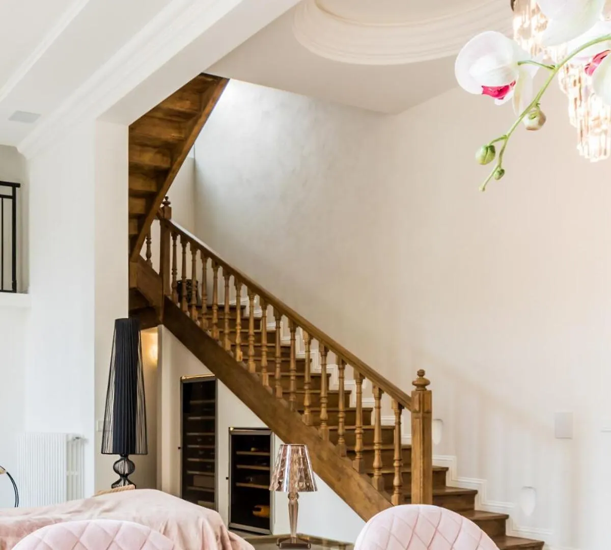 220M2 - Pool Villa, 4 Bedrooms, Hot Tub Cannes 0*,  France