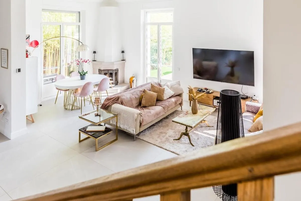 220M2 - Pool Villa, 4 Bedrooms, Hot Tub Cannes