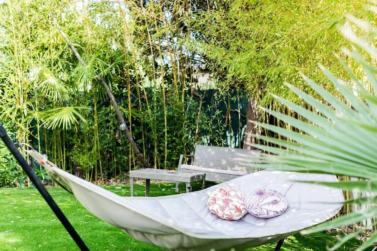 220M2 - Pool Villa, 4 Bedrooms, Hot Tub Cannes
