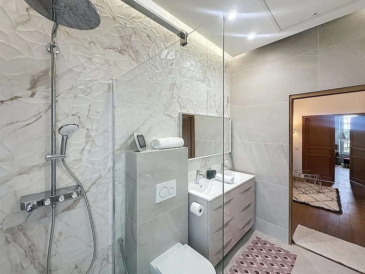 220M2 - Pool Villa, 4 Bedrooms, Hot Tub Cannes